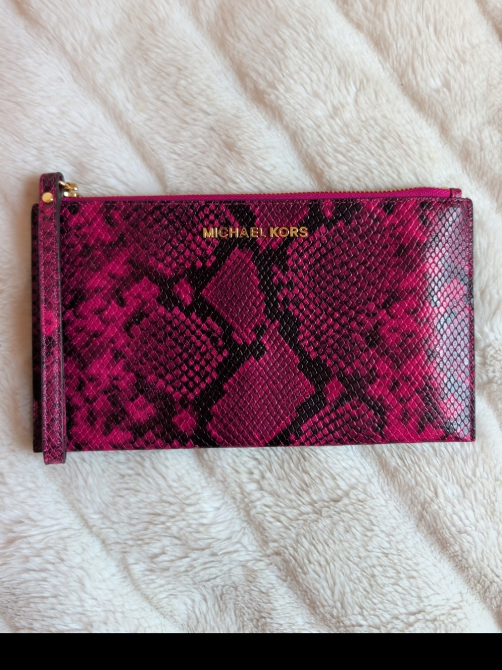 Michael Kors Jet Set Wristlet In Hot Pink/Black Python Print